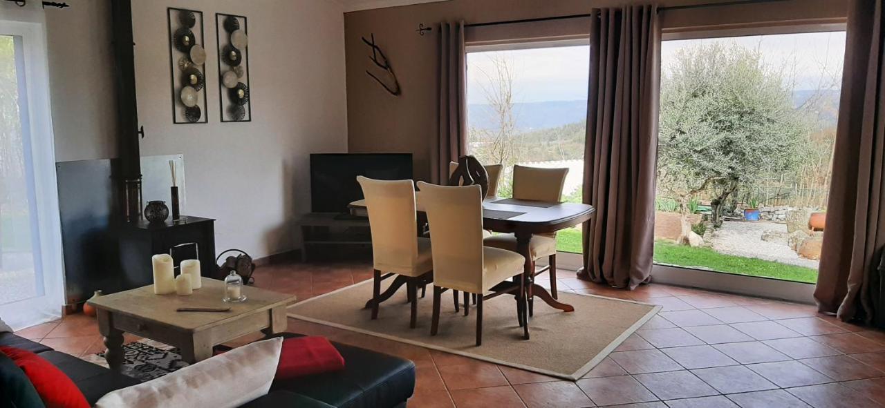 A Casa Francesa Villa Anceriz Buitenkant foto