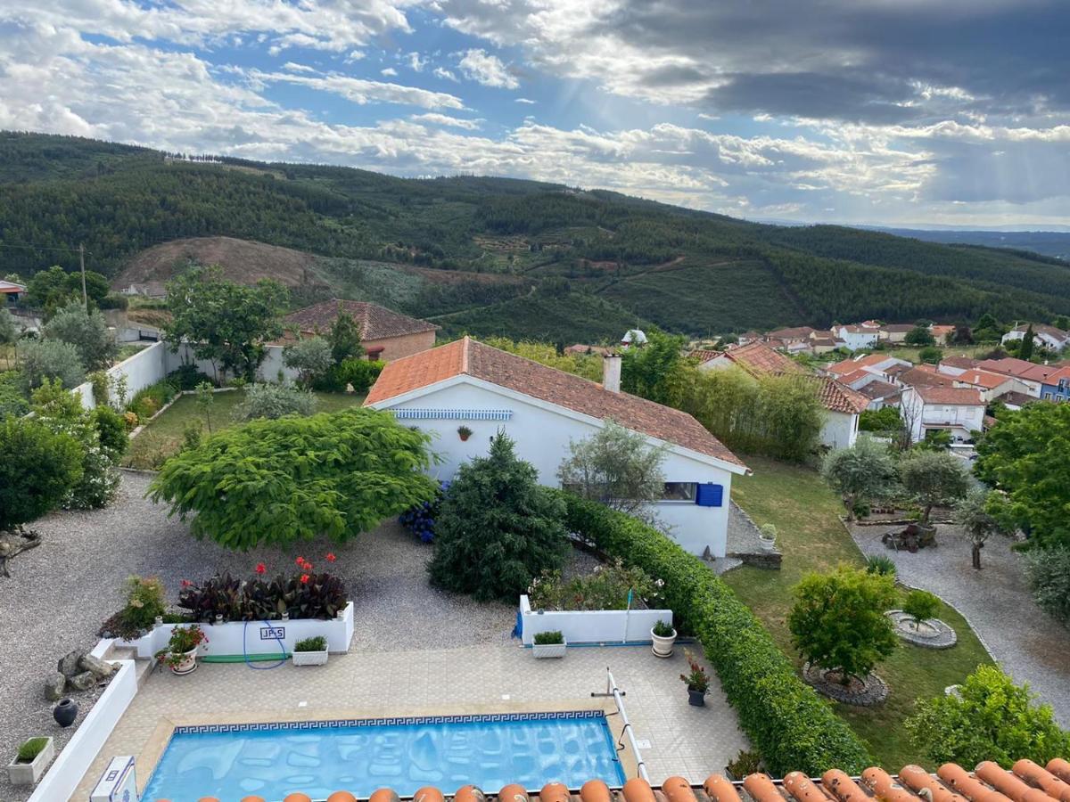 A Casa Francesa Villa Anceriz Buitenkant foto